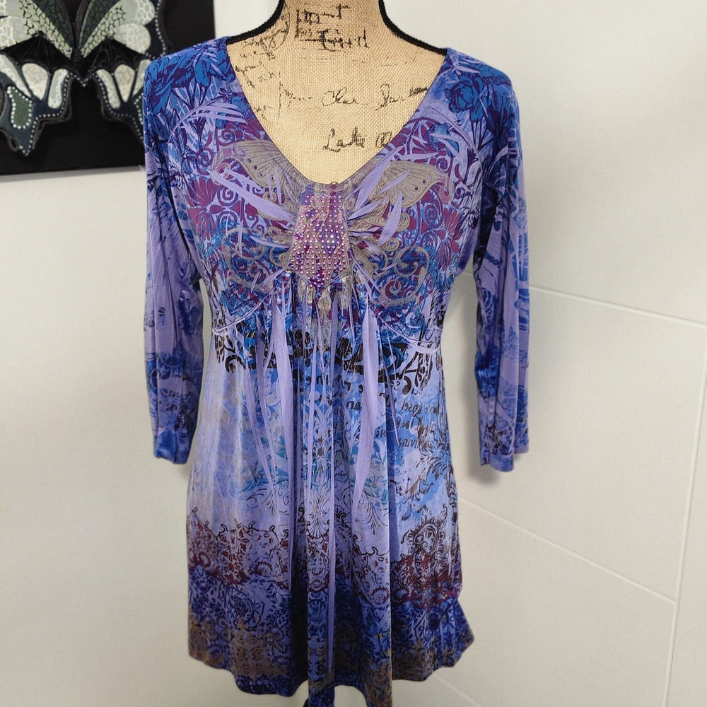 ONE WORLD Lavender and Blue V-Neck Beaded Tunic
